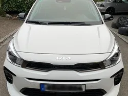 Weiß Gebraucht 2022 Kia Rio GT-Line Kleinwagen | 20.000 € (Etwas zu teuer)