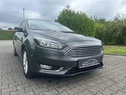 Grau Gebraucht 2015 Ford Focus Titanium Kombi | 5.500 € (Guter Preis)