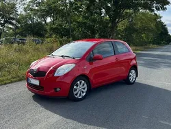 Rot Gebraucht 2008 Toyota Yaris Limousine | 2.650 € (Guter Preis)