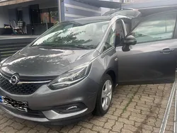 Grau Gebraucht 2017 Opel Zafira Edition Van / Kleinbus | 7.300 € (Teuer)