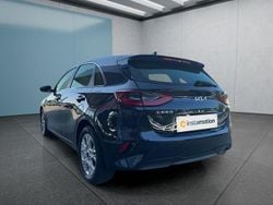 Schwarz Gebraucht 2023 Kia Ceed Vision Kleinwagen | 21.299 € (Guter Preis)