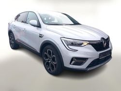 Kyanitweiß metallic Gebraucht 2023 Renault Arkana Techno SUV | 23.753 € (Etwas zu teuer)