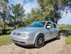 Silber Gebraucht 2001 VW Golf IV Highline Limousine | 3.800 € (Teuer)