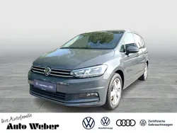 Grau Gebraucht 2021 VW Touran Highline Van / Kleinbus | 25.450 € (Superpreis)