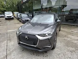 Grau Gebraucht 2022 Citroën DS3 Limousine | 14.278 €