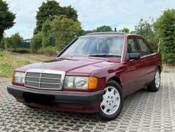 Rot Gebraucht 1990 Mercedes 190 Limousine | 7.290 €