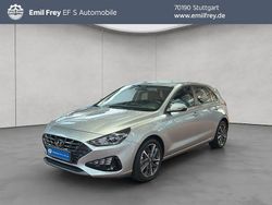 Silber Gebraucht 2023 Hyundai i30 Trend Limousine | 18.490 € (Fairer Preis)