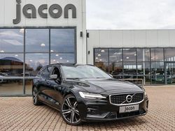 Schwarz Gebraucht 2019 Volvo V60 R-Design Kombi | 15.800 €