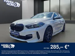 Weiß Gebraucht 2023 BMW 120 M Sport Kleinwagen | 33.150 € (Teuer)