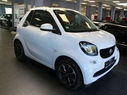 Weiß Gebraucht 2017 Smart ForTwo Cabrio Passion Cabrio | 11.980 € (Fairer Preis)