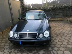 Schwarz Gebraucht 2000 Mercedes CLK200 Coupé | 3.999 € (Fairer Preis)