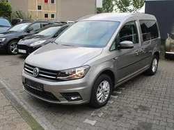 Beige Gebraucht 2019 VW Caddy Trendline Van / Kleinbus | 16.990 € (Guter Preis)
