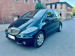 Grün Gebraucht 2005 Mercedes A180 Kleinwagen | 3.650 € (Fairer Preis)