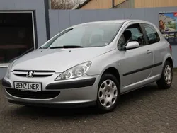 Silber Gebraucht 2005 Peugeot 307 Tendance Limousine | 1.200 € (Guter Preis)