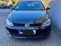 Schwarz Gebraucht 2015 VW Golf VII Comfortline Limousine | 9.990 € (Guter Preis)