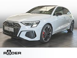 Gletscherweiß m Gebraucht 2024 Audi S3 Ambiente Limousine | 44.750 € (Fairer Preis)