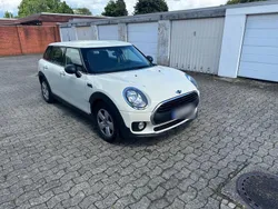 Weiß Gebraucht 2018 Mini One D Clubman Kombi | 7.800 € (Guter Preis)