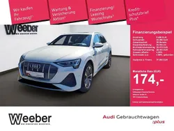 Gletscherweiß (metallic) Gebraucht 2022 Audi e-tron S-Line SUV | 37.950 € (Etwas zu teuer)