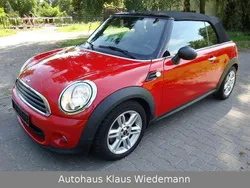 Rot Gebraucht 2012 Mini One Cabriolet Cabrio | 9.299 € (Etwas zu teuer)