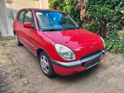 Rot Gebraucht 2001 Daihatsu Sirion Kleinwagen | 1.850 € (Teuer)