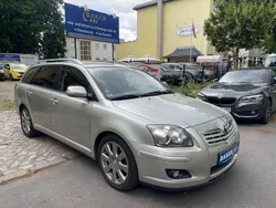 Silber Gebraucht 2008 Toyota Avensis Travel Kombi | 5.490 € (Teuer)