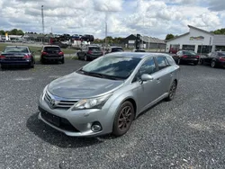 Grau Gebraucht 2012 Toyota Avensis Life Kombi | 3.500 € (Fairer Preis)