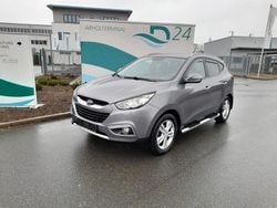 Grau Gebraucht 2012 Hyundai ix35 Premium SUV | 9.490 € (Fairer Preis)