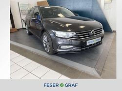 Grau Gebraucht 2022 VW Passat Business Kombi | 22.440 € (Fairer Preis)