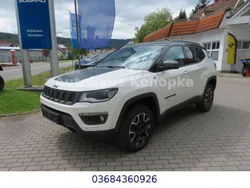 Weiß Gebraucht 2020 Jeep Compass Trailhawk SUV | 22.800 € (Fairer Preis)