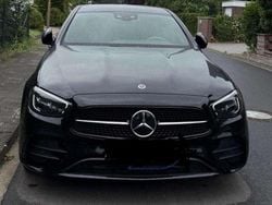 Schwarz Gebraucht 2023 Mercedes E220 AMG Limousine | 50.900 €