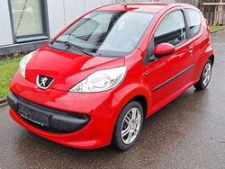 Rot Gebraucht 2008 Peugeot 107 Kleinwagen | 1.450 € (Guter Preis)