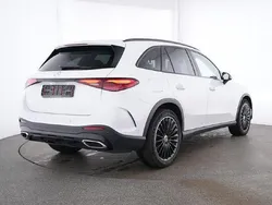 Manufaktur lack manufaktur ... Gebraucht 2024 Mercedes GLC450 AMG SUV | 77.177 € (Etwas zu teuer)