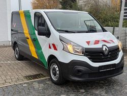 Weiß Gebraucht 2018 Renault Trafic Komfort Van / Kleinbus | 11.790 € (Fairer Preis)