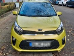 Grün Gebraucht 2018 Kia Picanto Kleinwagen | 6.800 € (Guter Preis)