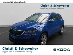 Energy blau Gebraucht 2021 Skoda Karoq Style SUV | 25.306 € (Guter Preis)