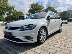 Weiß Gebraucht 2020 VW Golf VII Highline Kombi | 13.900 € (Superpreis)