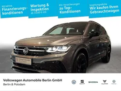 Platinum grey metallic Gebraucht 2024 VW Tiguan Allspace R-line SUV | 44.870 € (Fairer Preis)