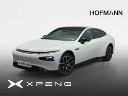 Weiß Gebraucht 2024 XPENG P7 Limousine | 39.440 € (Superpreis)
