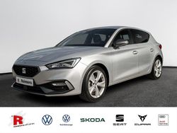 Silber Gebraucht 2022 Seat Leon FR Limousine | 24.790 € (Fairer Preis)