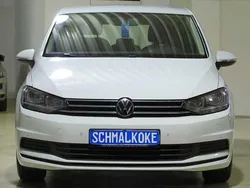 Pure white Gebraucht 2021 VW Touran Comfortline Van / Kleinbus | 21.750 € (Guter Preis)