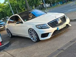 Weiß Gebraucht 2014 Mercedes S63 AMG AMG Limousine | 62.000 €