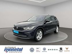 Deep black perleffekt Gebraucht 2023 VW Tiguan Move SUV | 32.780 € (Fairer Preis)