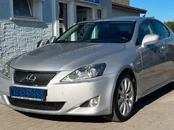 Silber Gebraucht 2008 Lexus IS250 Luxury Line Limousine | 12.900 € (Etwas zu teuer)