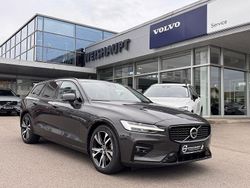Grau Gebraucht 2025 Volvo V60 Plus Kombi | 40.700 € (Fairer Preis)