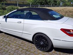 Weiß Gebraucht 2011 Mercedes E250 Cabrio | 12.900 € (Fairer Preis)