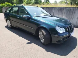 Grün Gebraucht 2006 Mercedes C320 Elegance Kombi | 11.990 €
