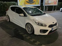 Weiß Gebraucht 2013 Kia ProCeed GT Turbo Kleinwagen | 10.000 €