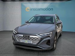 Grau Gebraucht 2024 Audi Q8 e-tron SUV | 59.249 € (Fairer Preis)