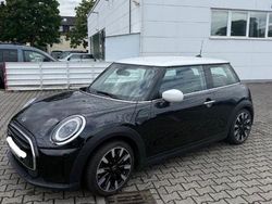 Schwarz Gebraucht 2023 Mini Cooper Kleinwagen | 21.199 € (Fairer Preis)