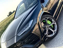Schwarz Gebraucht 2022 Lamborghini Urus SUV | 205.000 € (Superpreis)